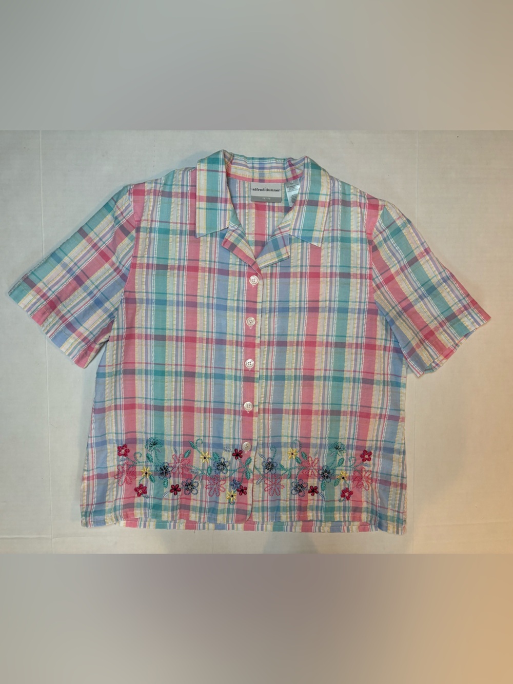 Alfred Dunner VTG Pastel Plaid  Blouse Floral Embroidered Hem Size Petite 12